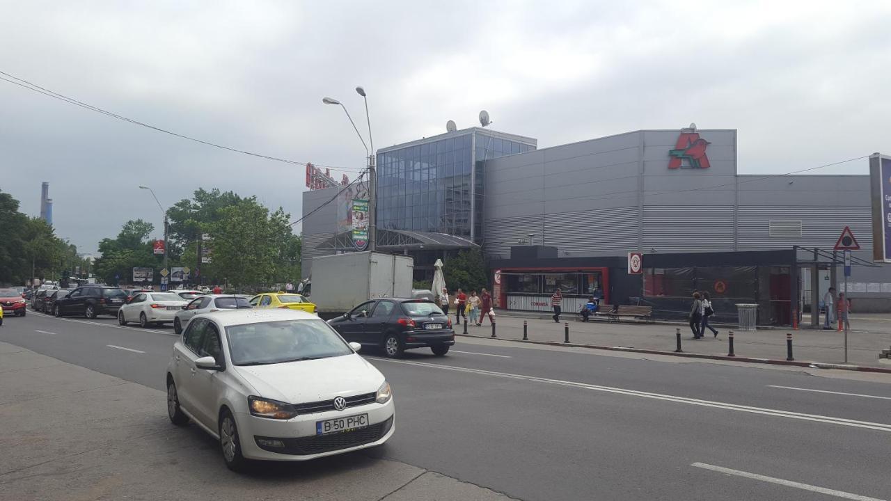 Central -Vitan -Auchan Bükreş Dış mekan fotoğraf